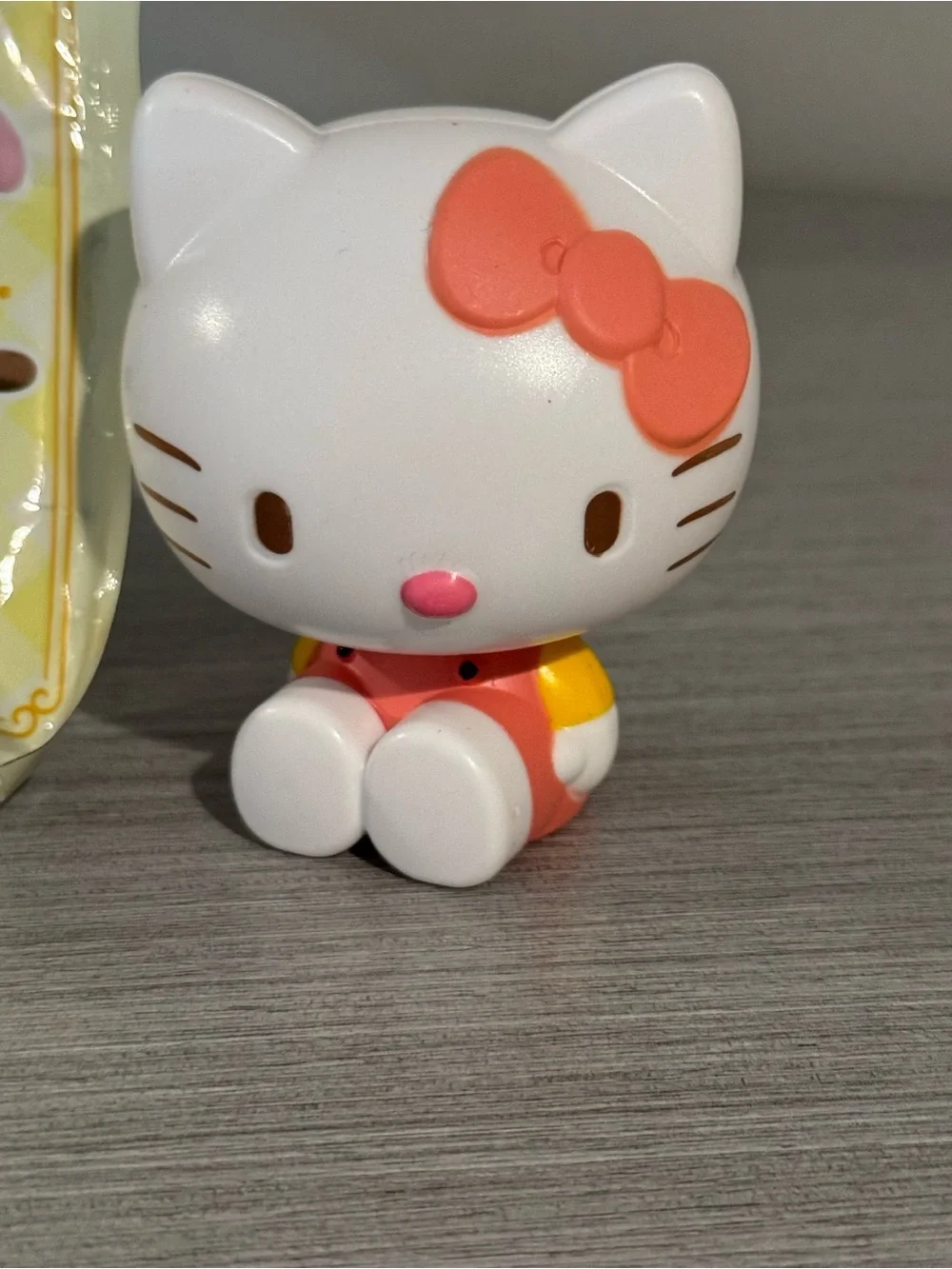 Sanrio Hello Kitty Collectible Figures set of 2